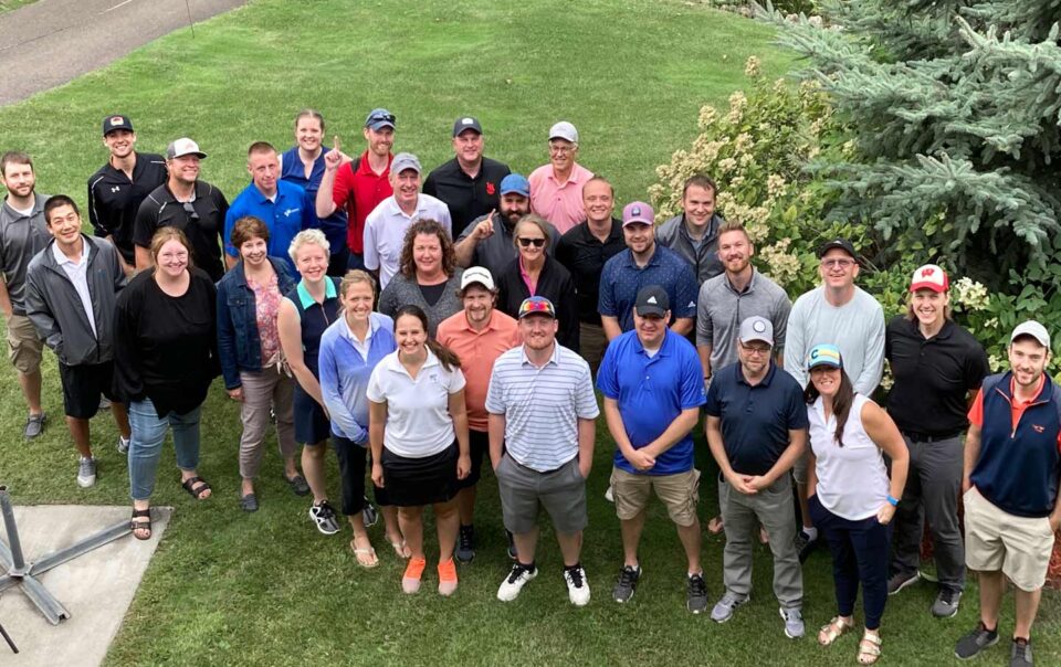 A group of Mahoney employees.